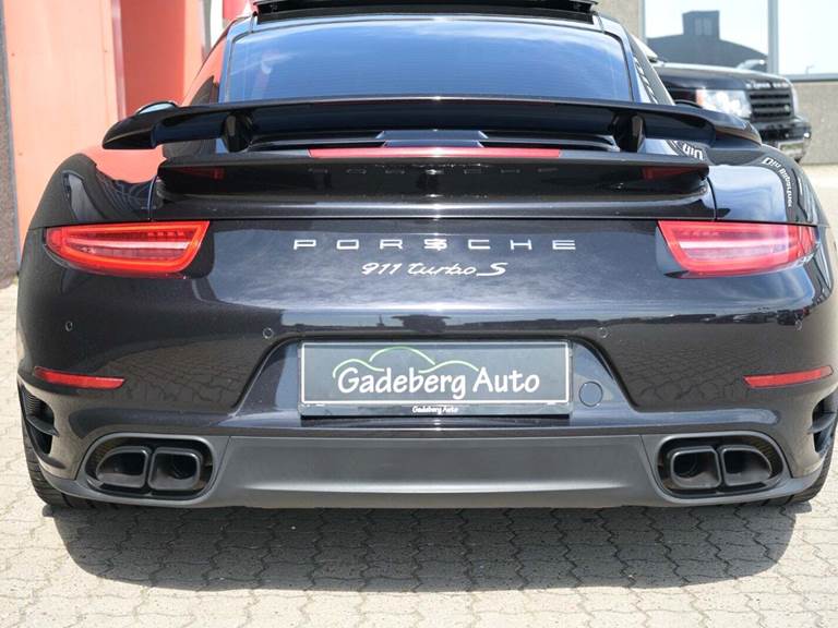 Porsche 911 Turbo S 3,8 Coupé PDK