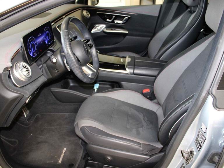 Mercedes EQE350+ AMG Line