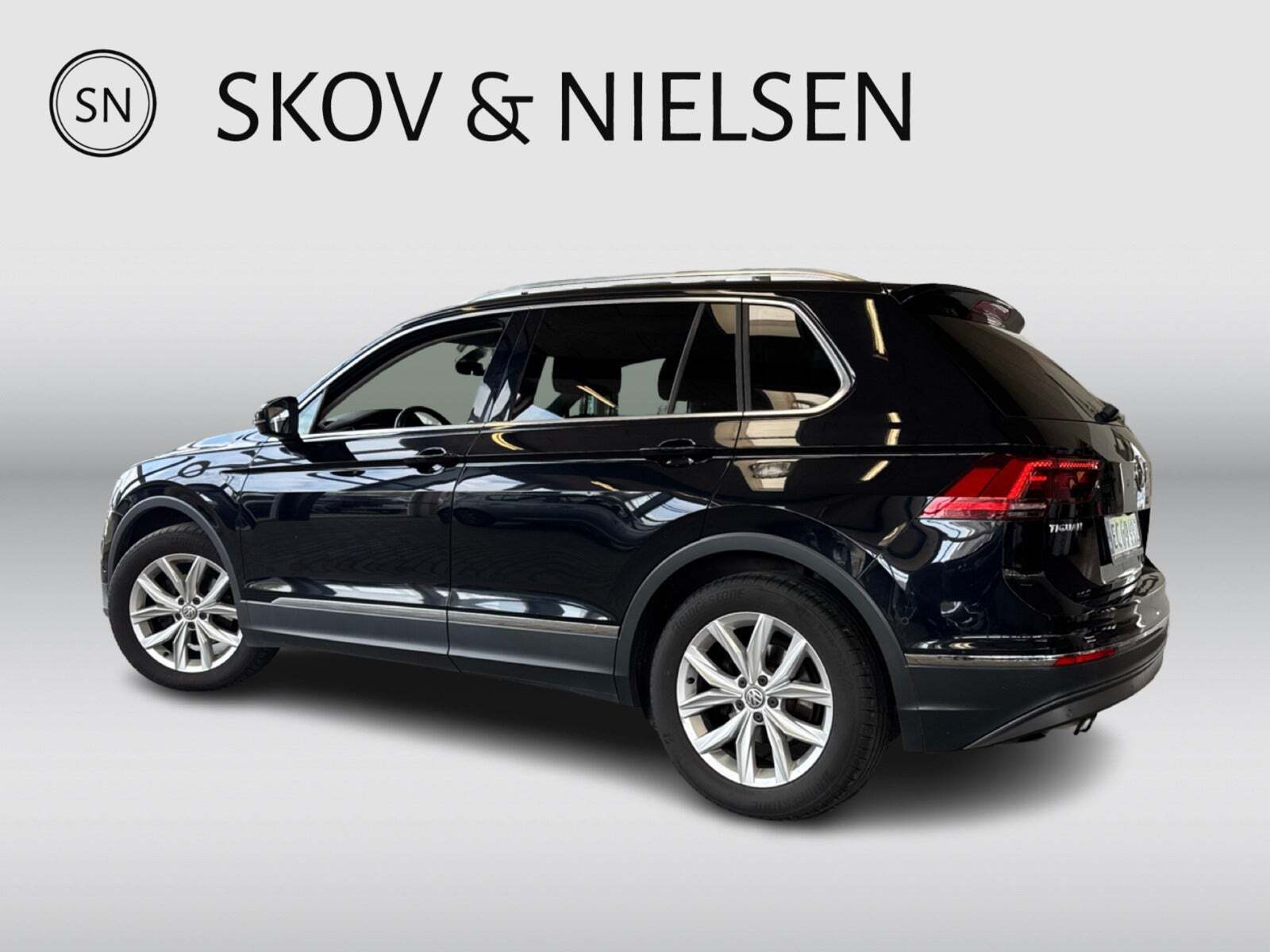 Sort VW Tiguan fra 2017