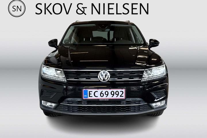 Sort VW Tiguan fra 2017