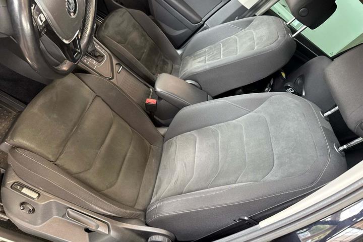 Sort VW Tiguan fra 2017