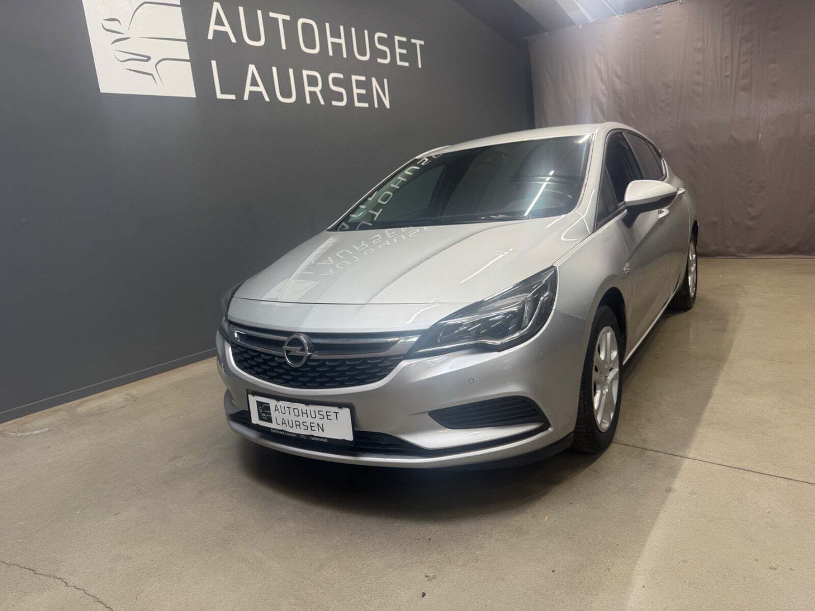 Opel Astra 1,0 T 105 Enjoy