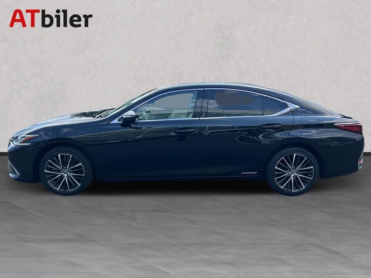 Lexus ES 2,5 300h Hybrid Limited Edition E-CVT 218HK Trinl. Gear