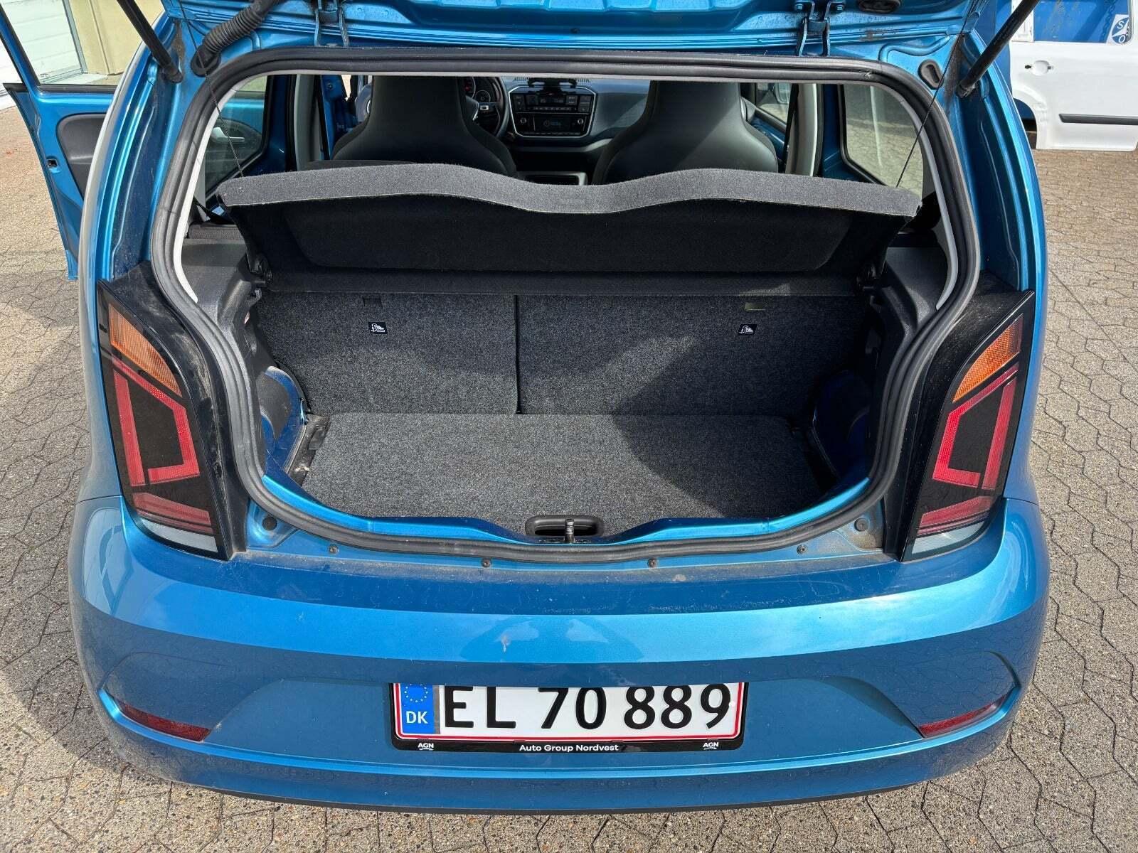 Blå VW UP! fra 2018