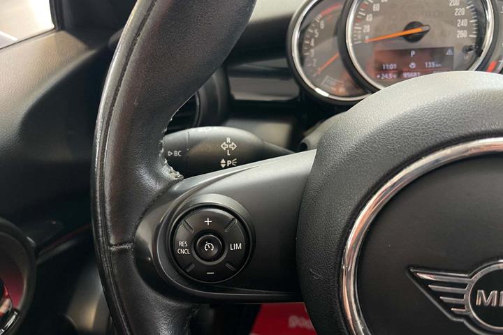 Sort Mini Cooper fra 2019