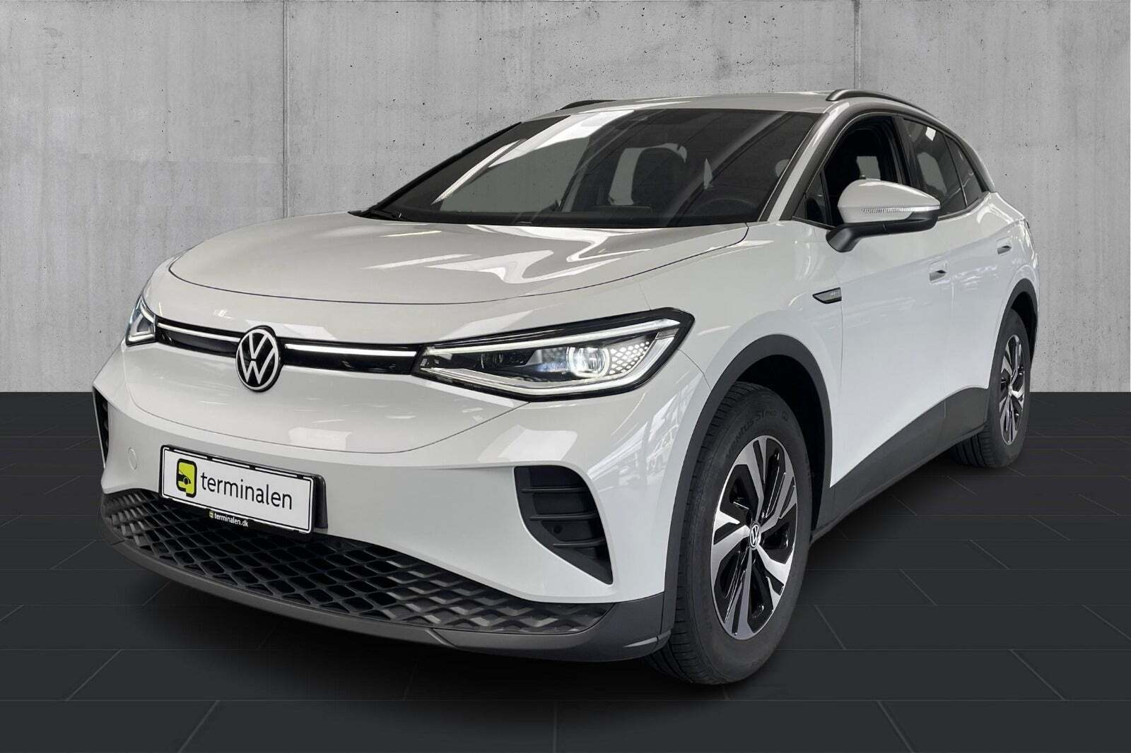 Hvid VW ID.4 fra 2024 set udefra