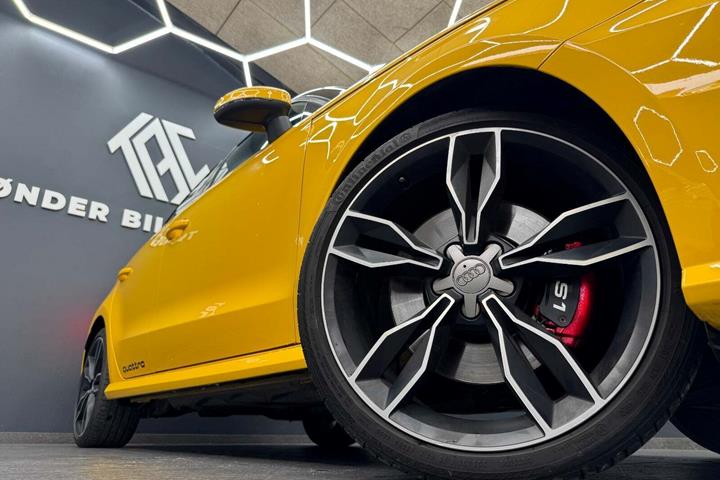 Gul Audi S1 fra 2016 set udefra