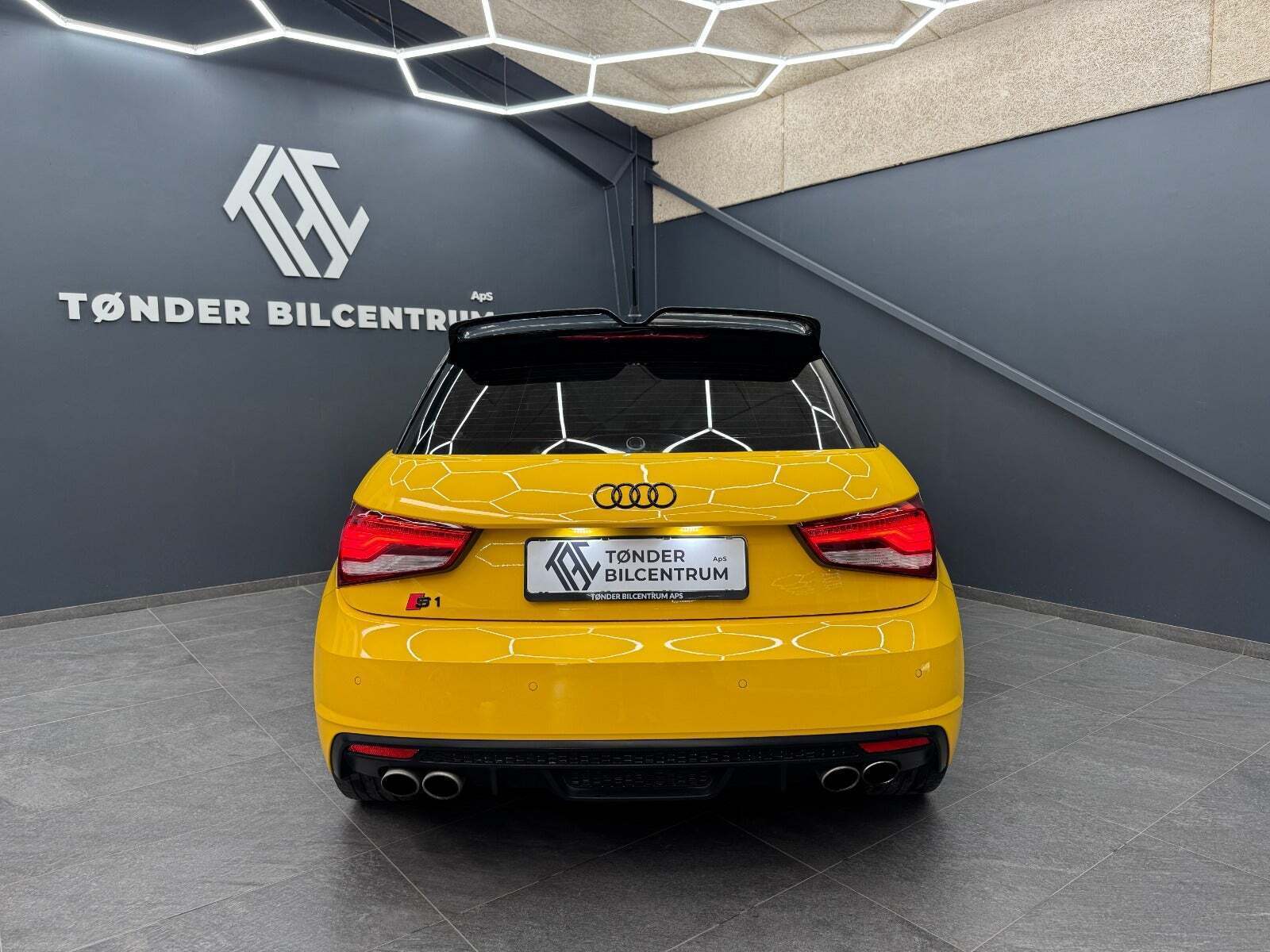 Gul Audi S1 fra 2016