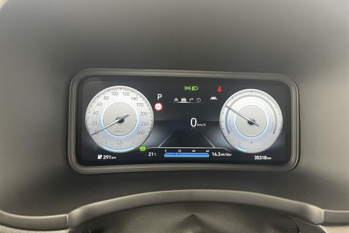 Rød Hyundai Kona fra 2022