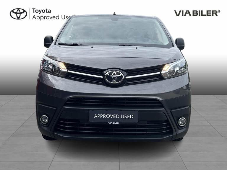 Toyota ProAce 2,0 Long D Comfort Master 144HK Van 8g Aut.