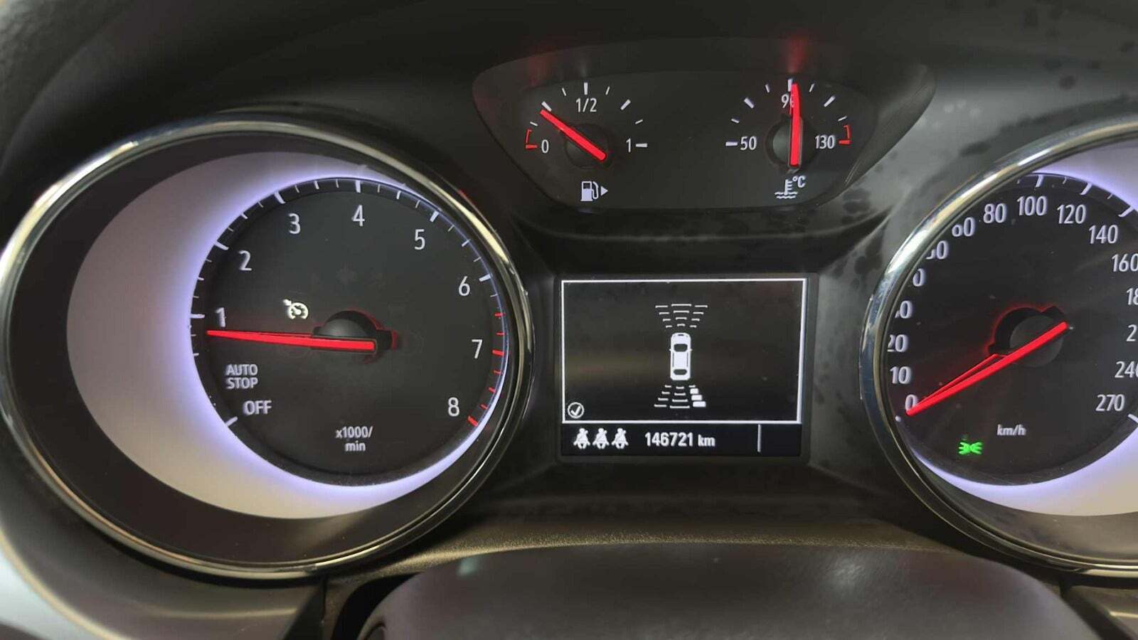 Sort Opel Astra fra 2018