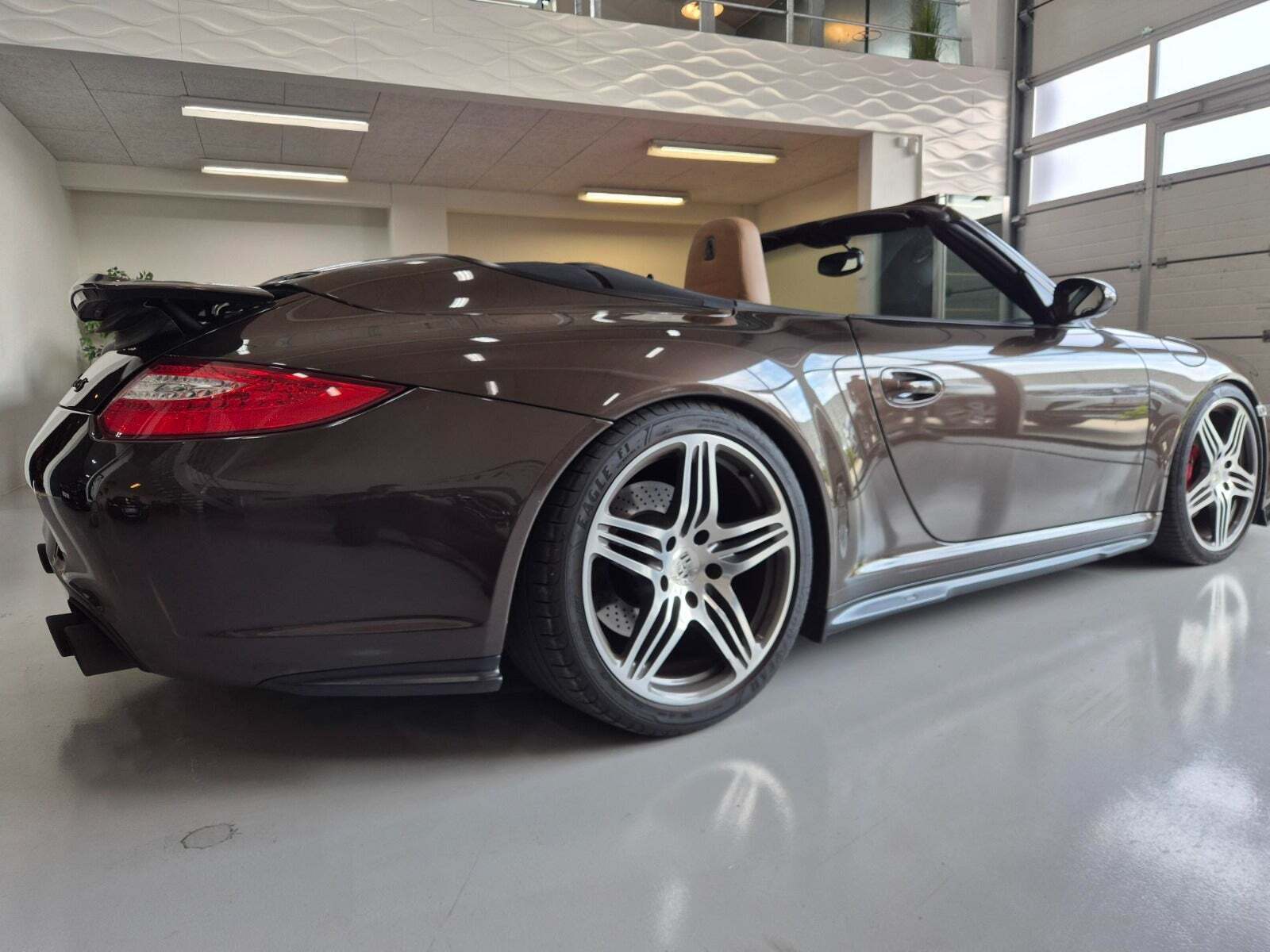 Porsche 911 Carrera 4S 3,8 Cabriolet Tiptr.