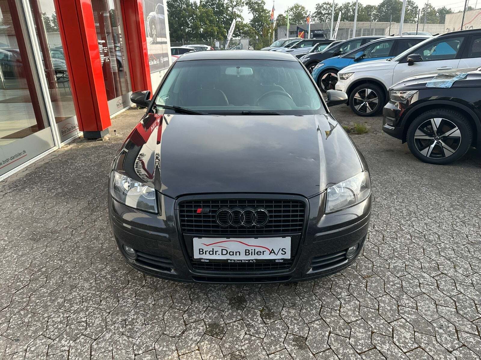 Grå Audi A3 fra 2005