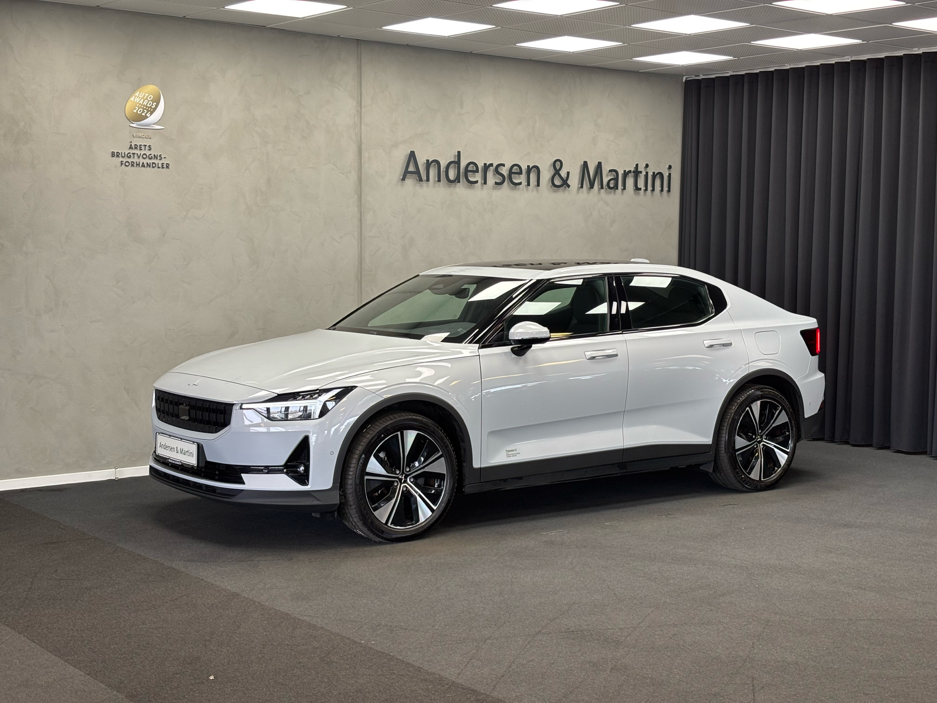 undefined Polestar 2 fra 2023 set udefra