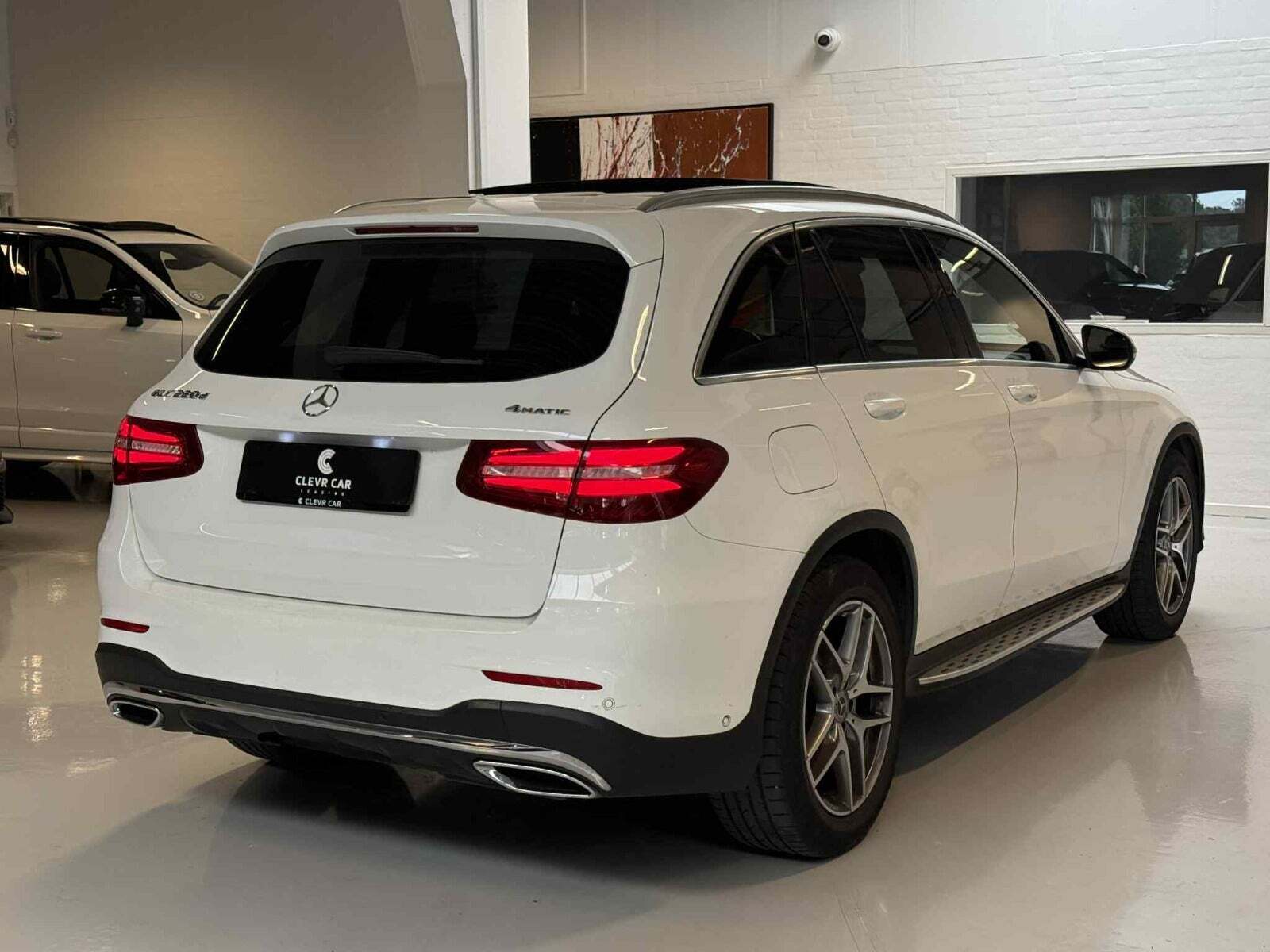 Hvid Mercedes GLC220 d fra 2019