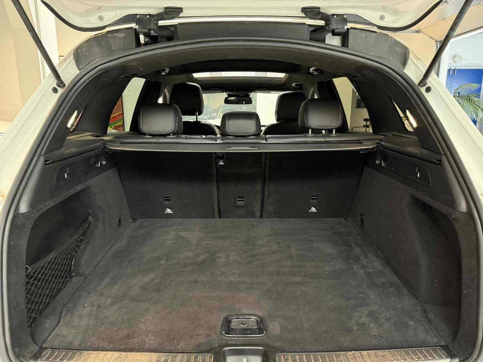 Hvid Mercedes GLC220 d fra 2019
