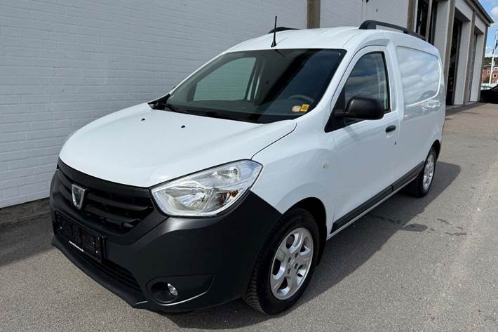 Hvid Dacia Dokker fra 2015