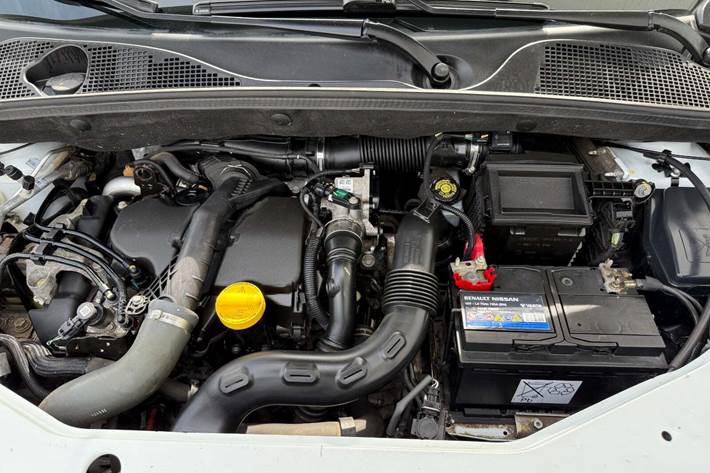 Hvid Dacia Dokker fra 2015