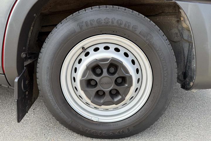 Rød Iveco Daily fra 2020