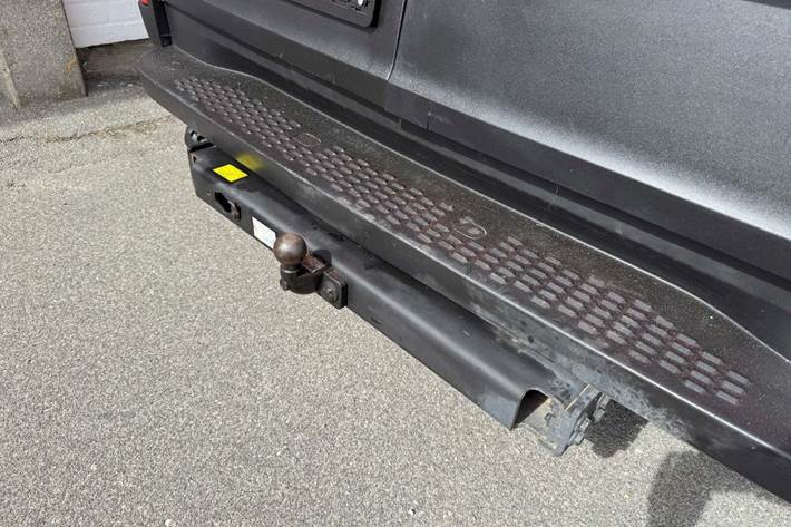 Rød Iveco Daily fra 2020