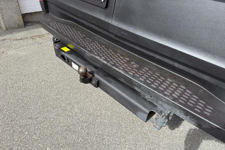 Rød Iveco Daily fra 2020
