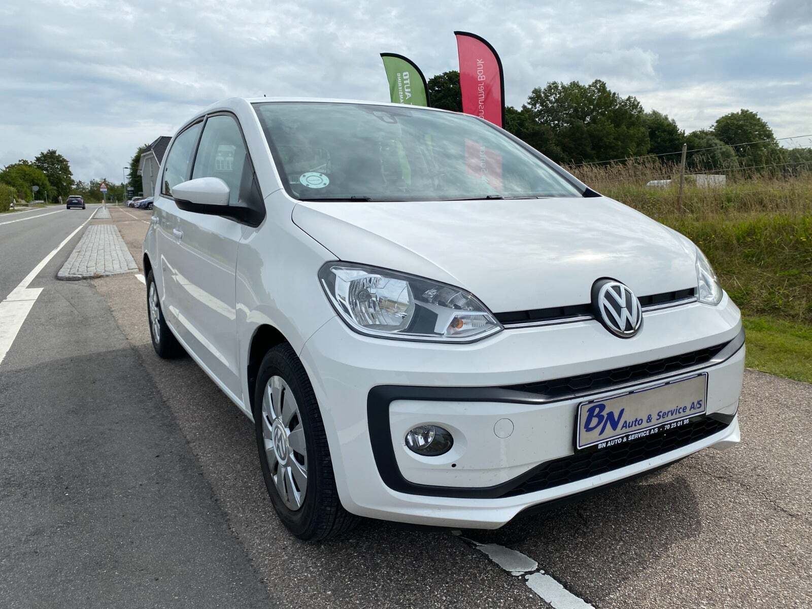 Hvid VW UP! fra 2018