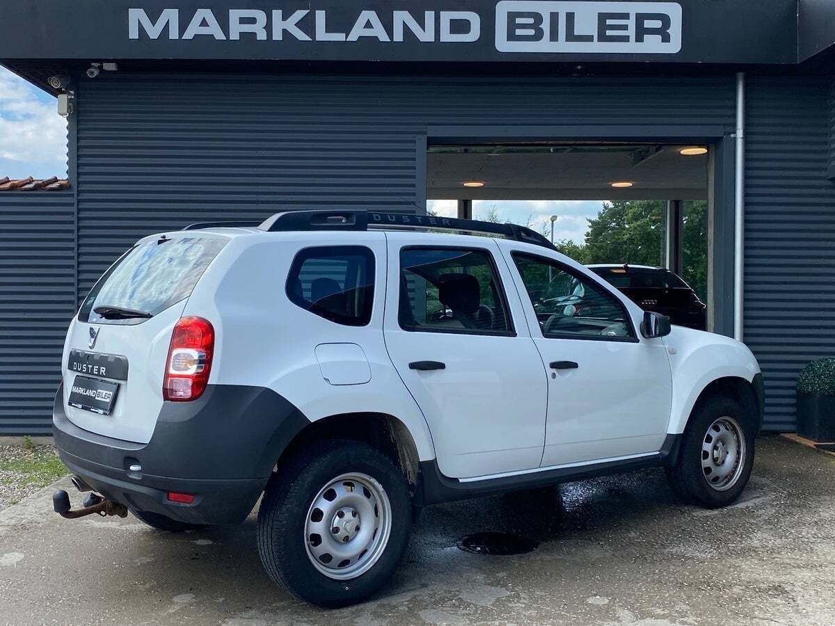Hvid Dacia Duster fra 2016