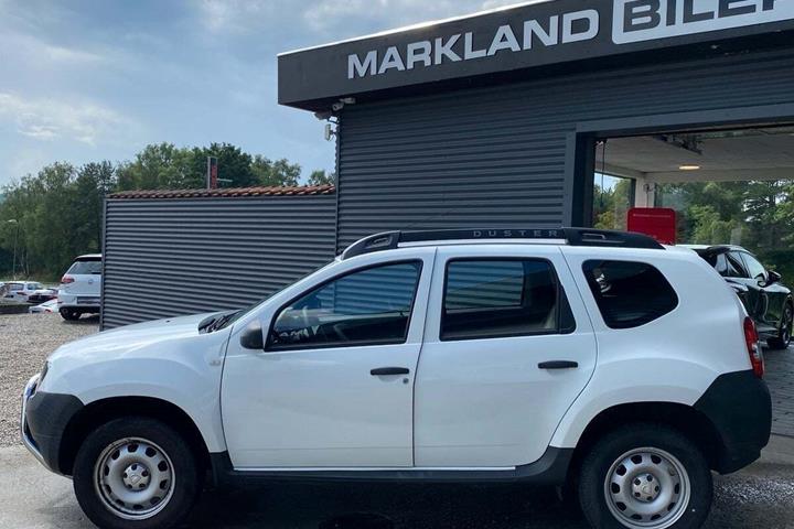 Hvid Dacia Duster fra 2016