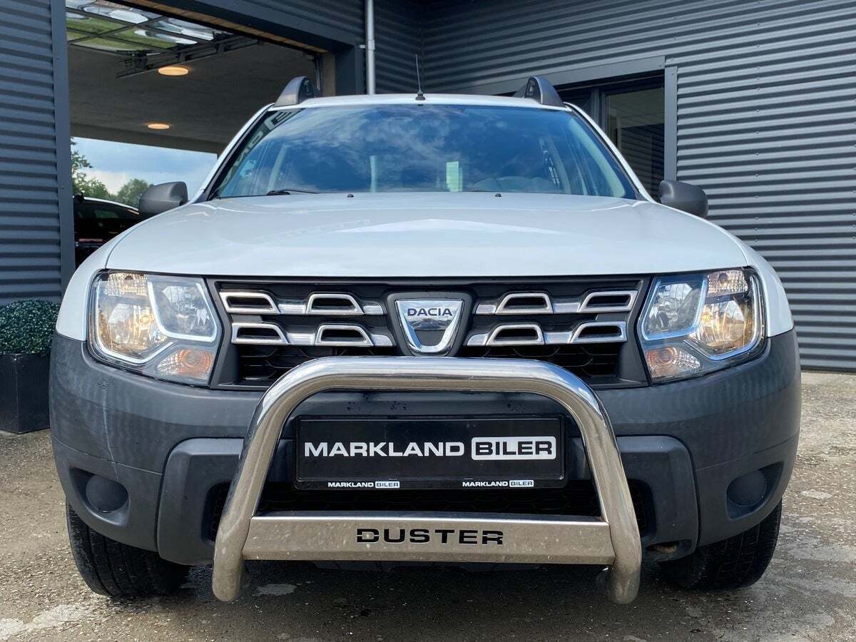 Hvid Dacia Duster fra 2016