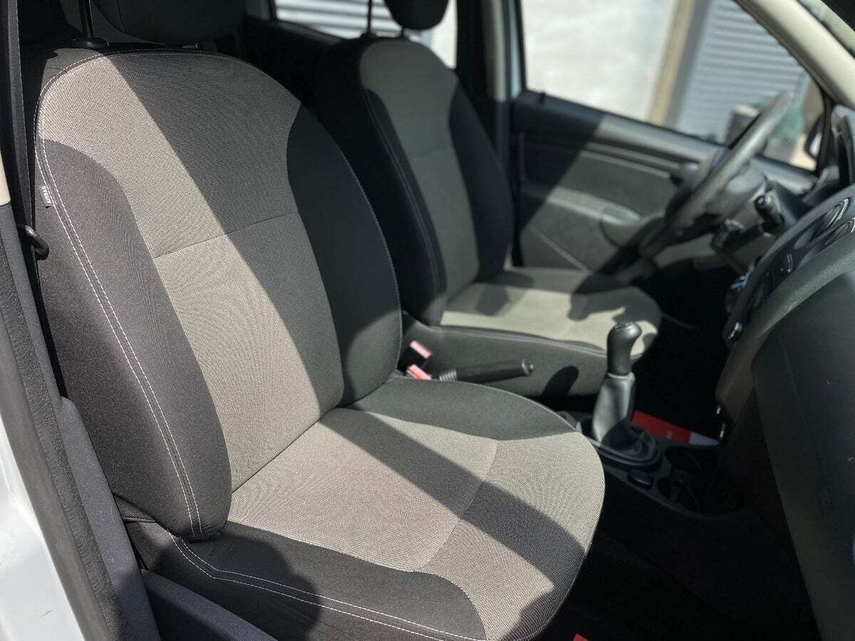 Hvid Dacia Duster fra 2016