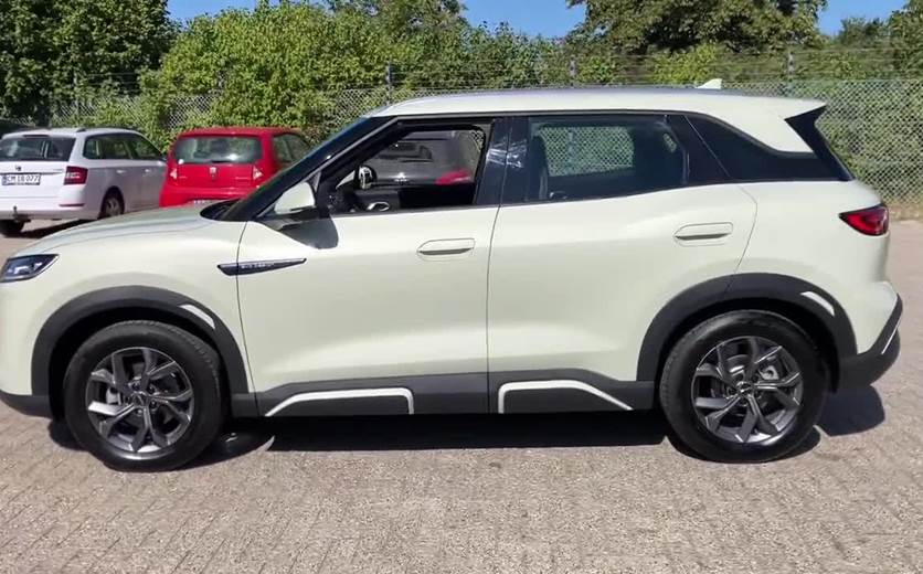 BYD Atto 2