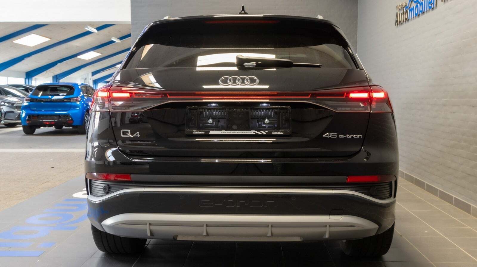 Audi Q4 e-tron 45 S-line