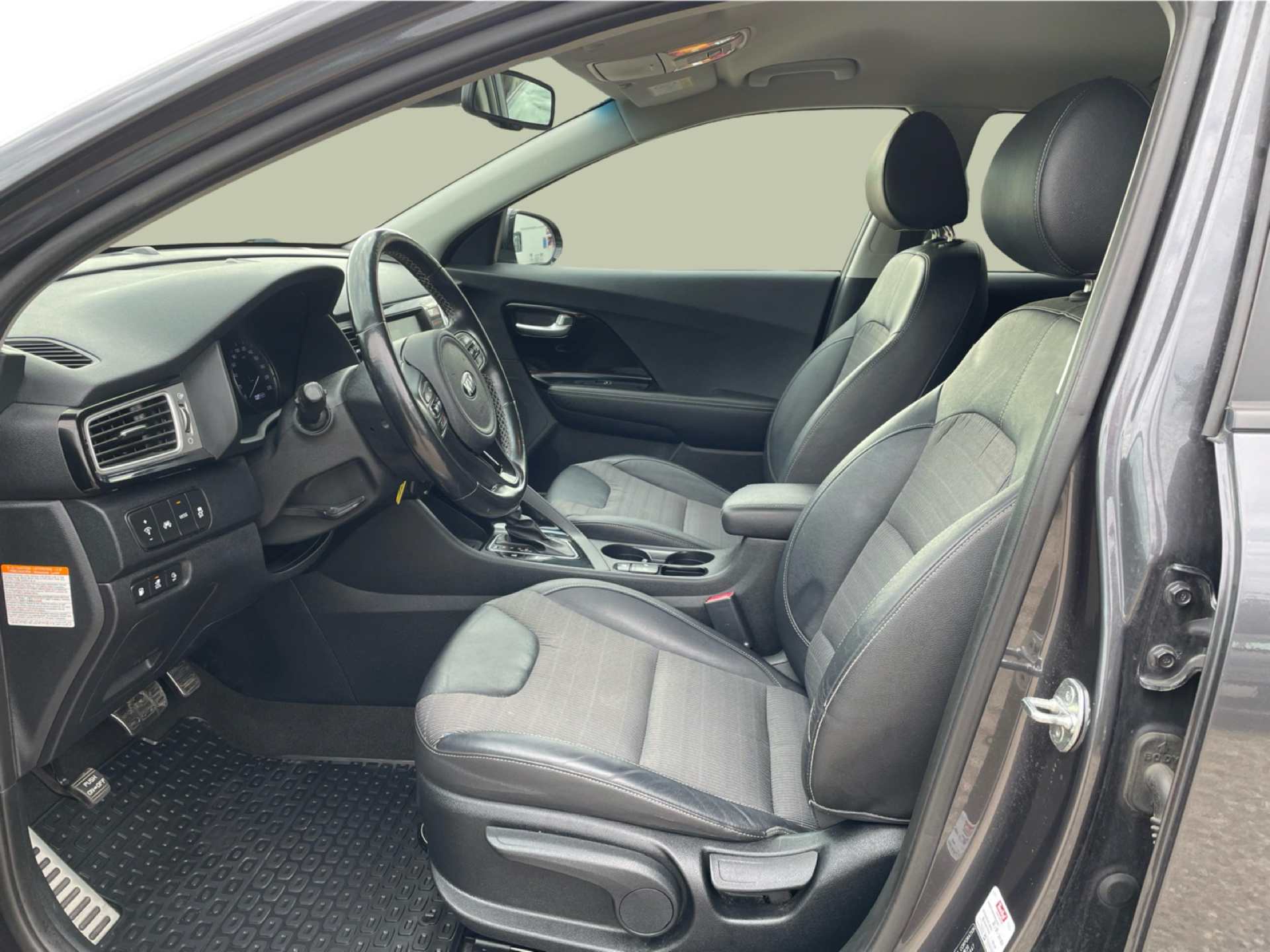 Kia Niro 1,6 GDI PHEV  Plugin-hybrid Advance DCT 141HK 5d 6g Aut.