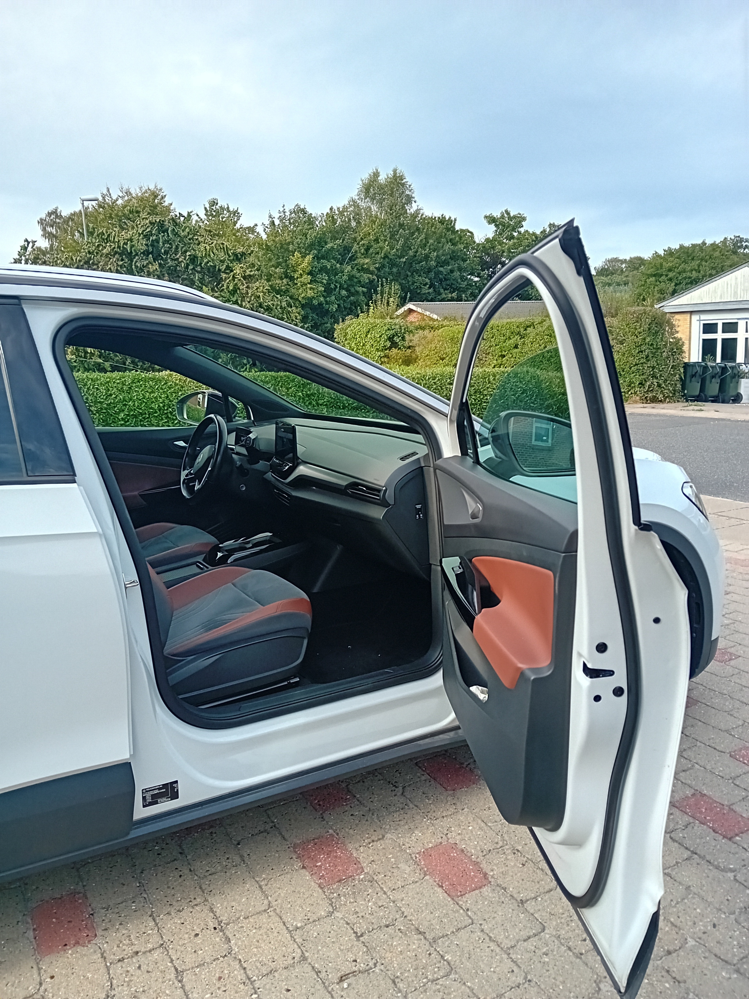 Hvid VW ID.4 fra 2021