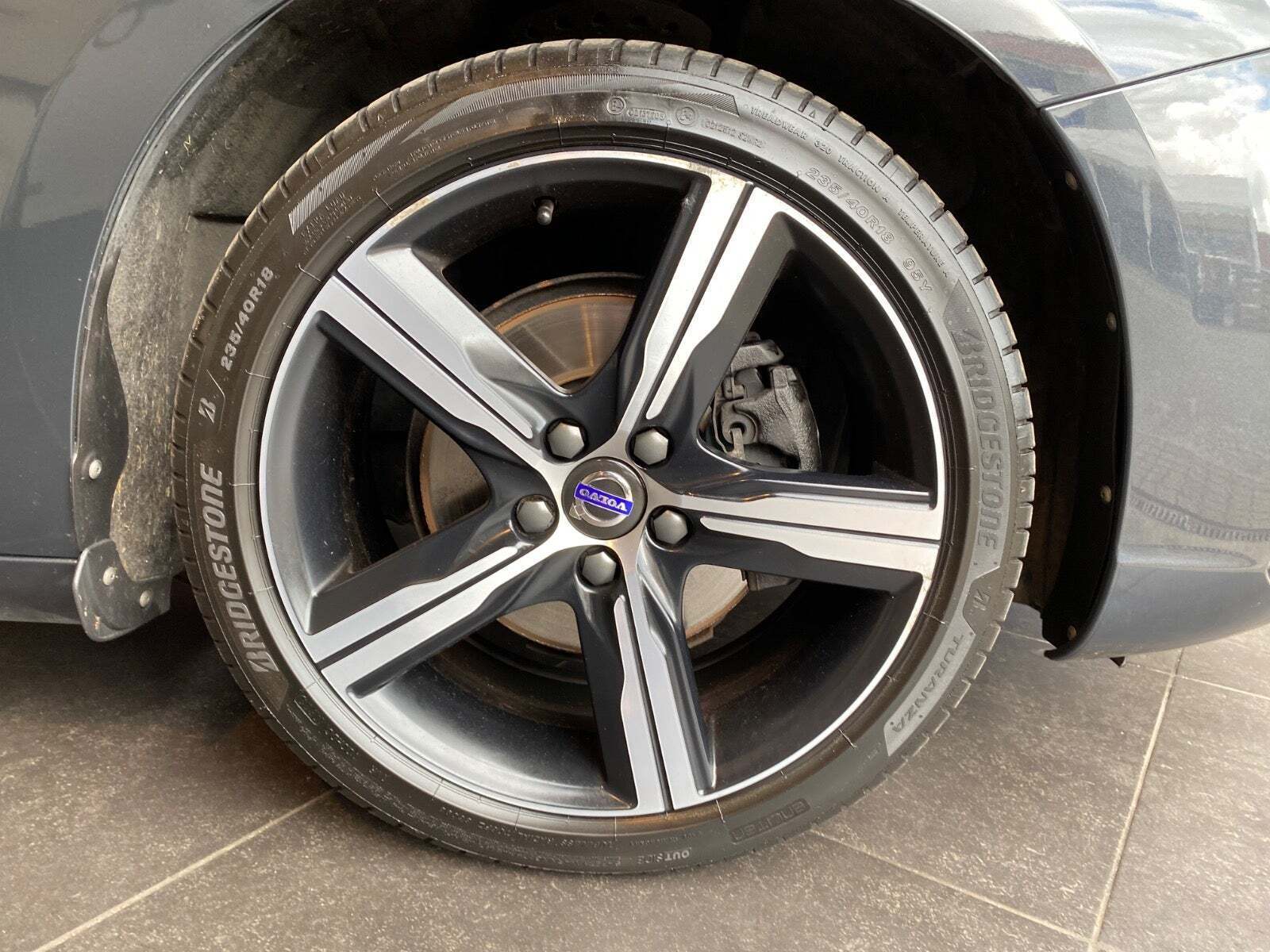 Volvo V60 2,0 D4 190 R-Design aut.