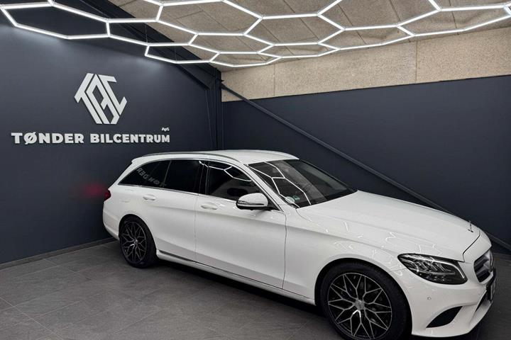 Hvid Mercedes C220 d fra 2020