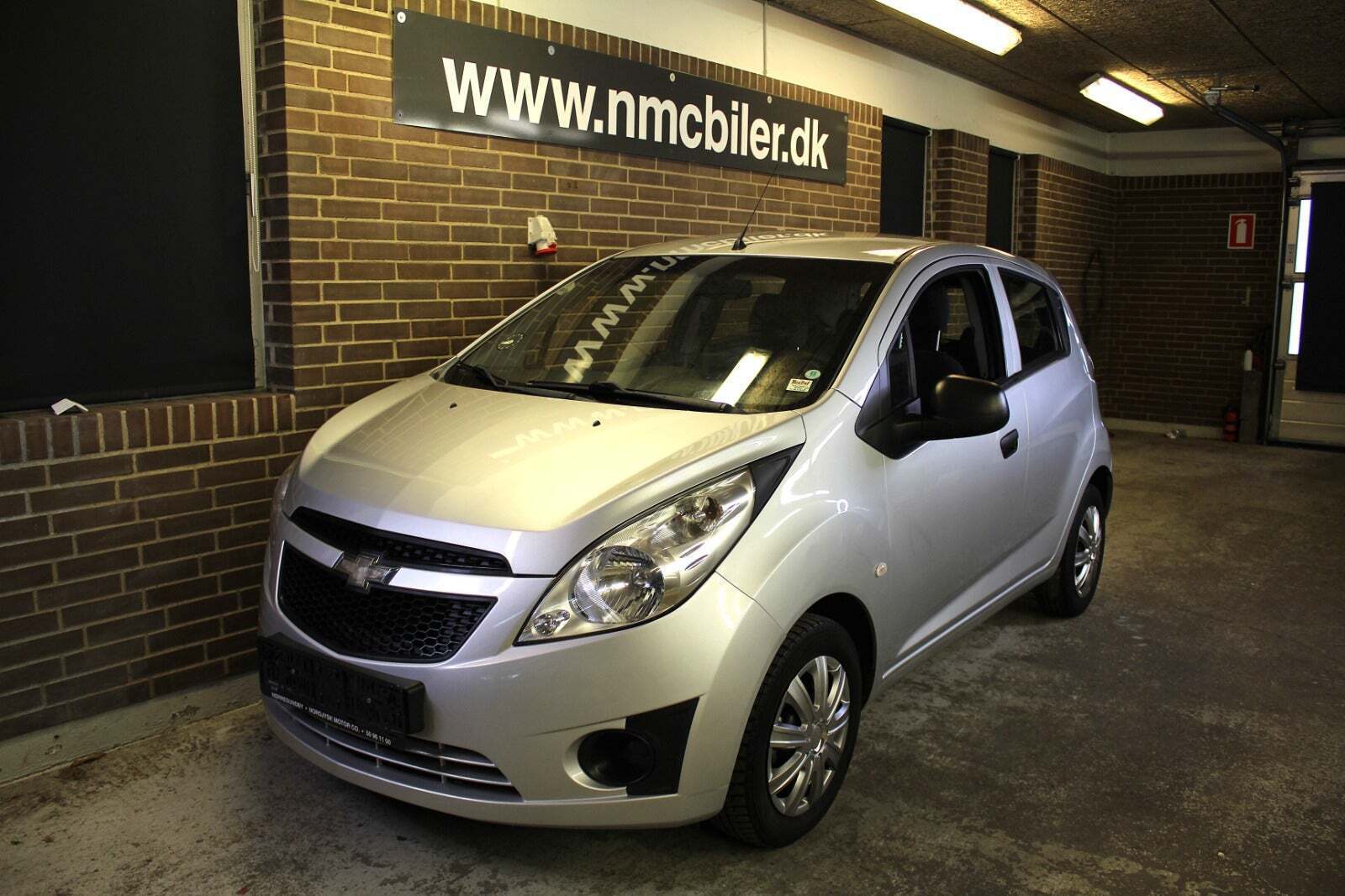 Sølv Chevrolet Spark fra 2012