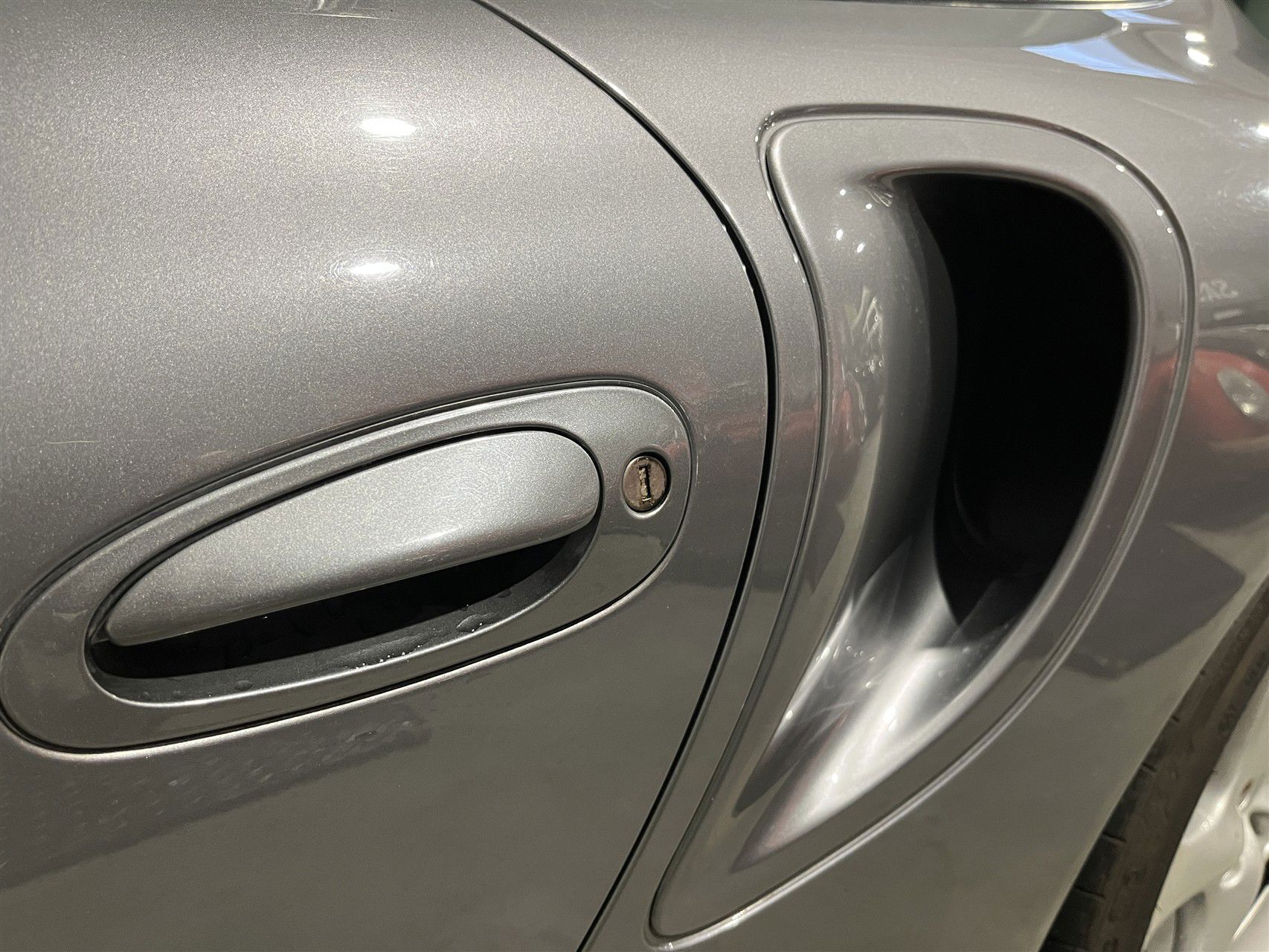 Porsche 911 3,6 Turbo T Tiptr. 420HK 2d 6g Aut.