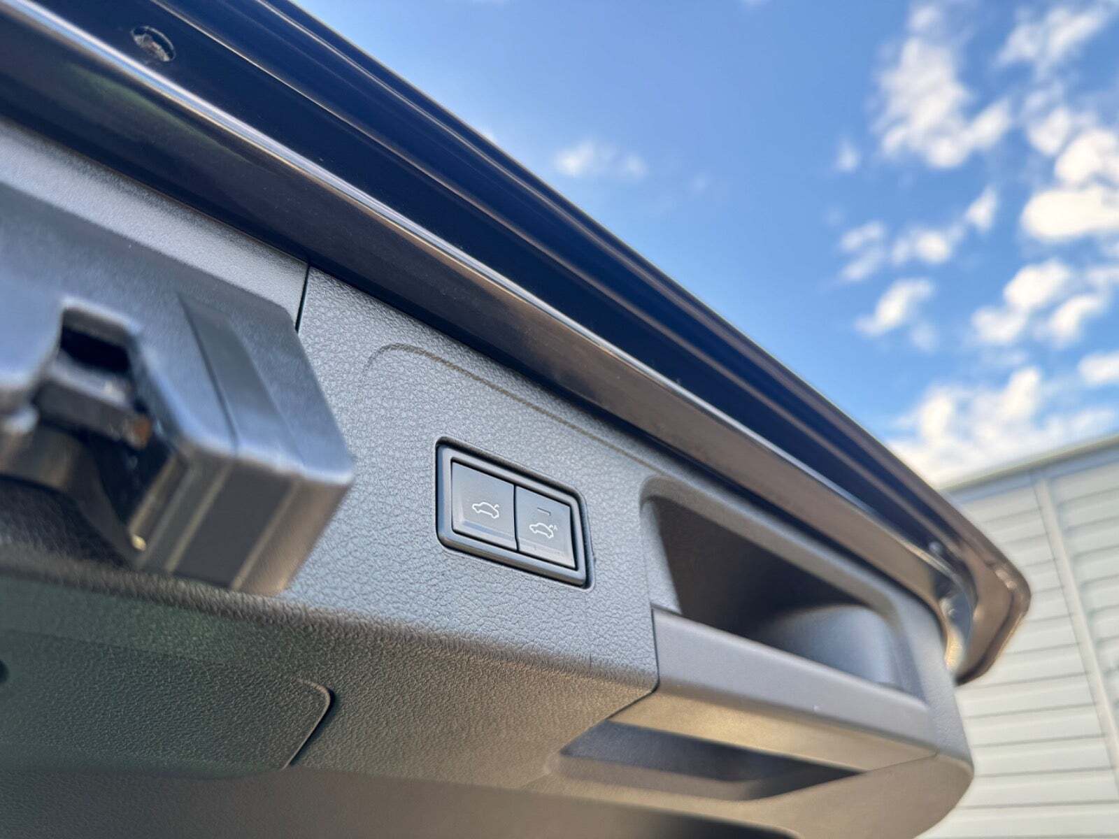 Sort VW Passat fra 2018