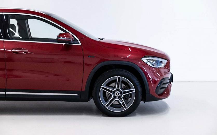Mercedes GLA250 e