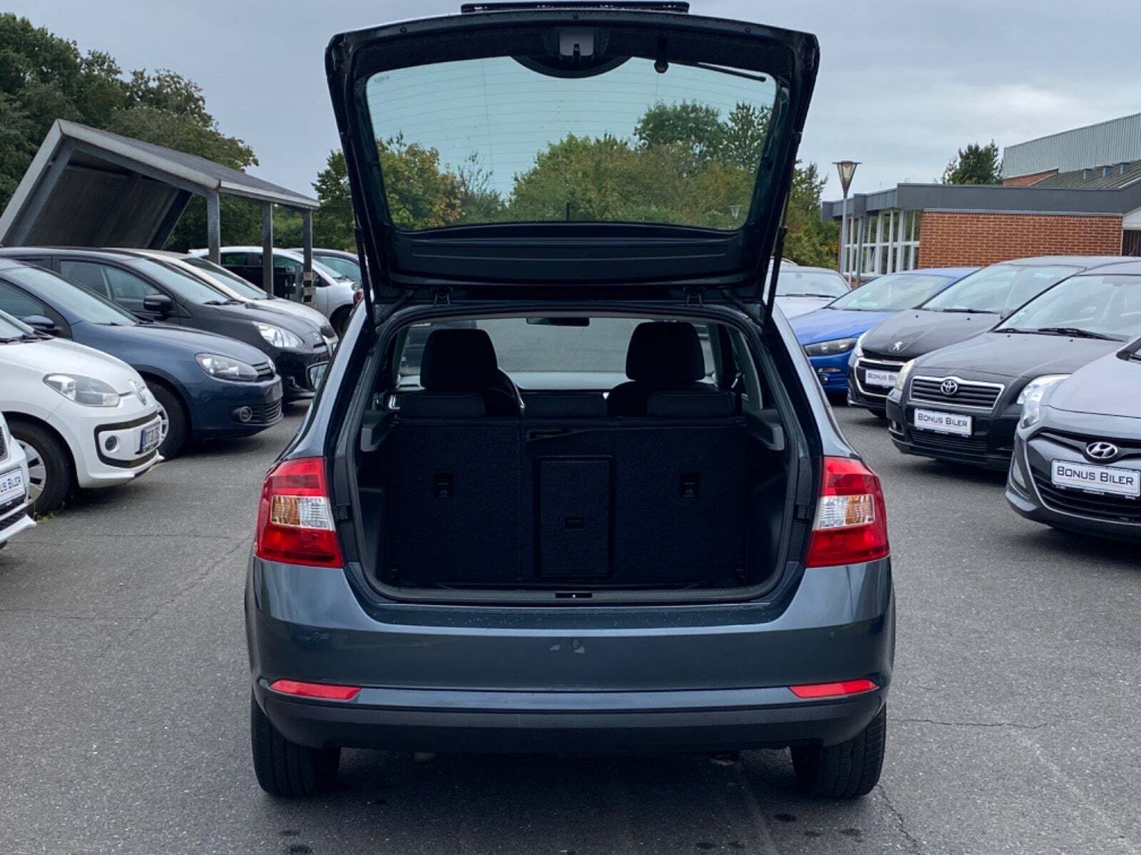 undefined Skoda Rapid fra 2014