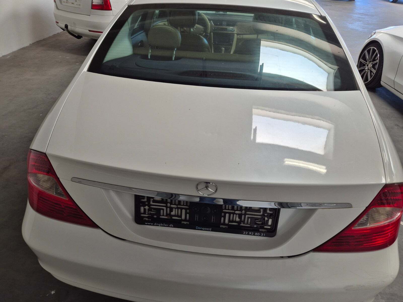 undefined Mercedes CLS320 fra 2008 set udefra
