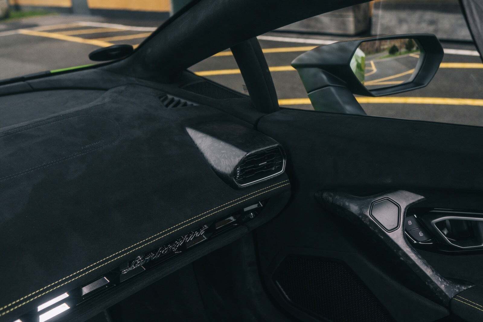 Grøn Lamborghini Huracan fra 2019