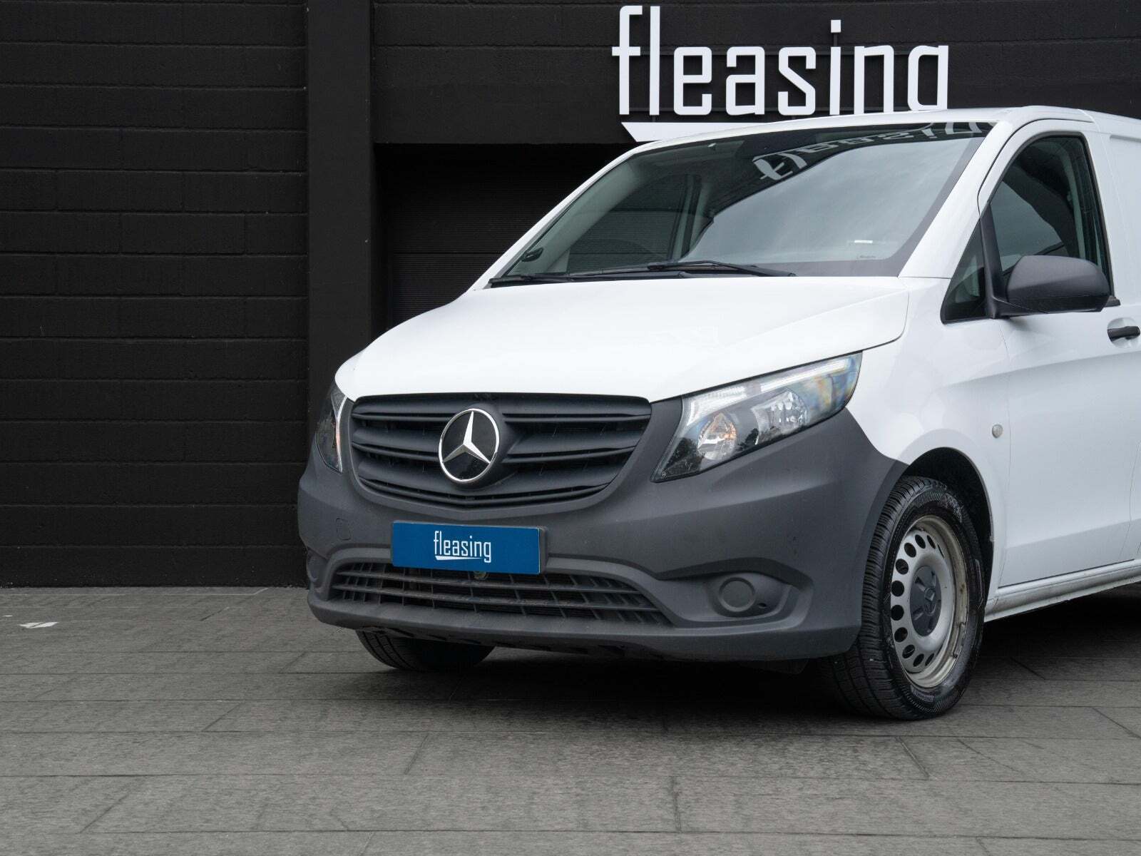 Mercedes Vito 114 2,0 CDi Kassevogn aut. L RWD