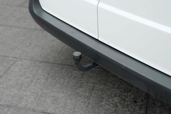 Hvid Mercedes Vito 114 fra 2022