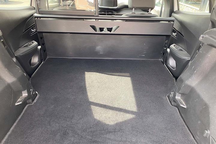 Hvid Peugeot 2008 fra 2021