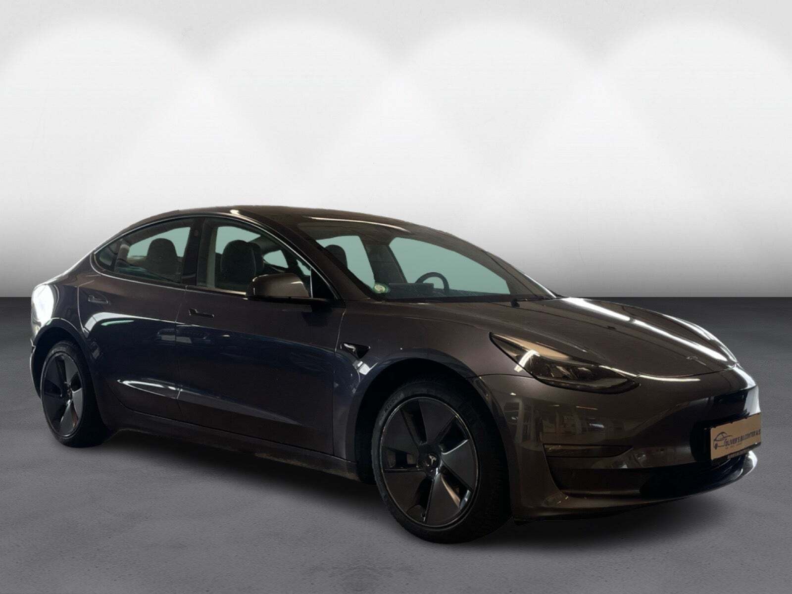 undefined Tesla Model 3 fra 2023