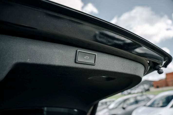 Sort Skoda Enyaq fra 2022