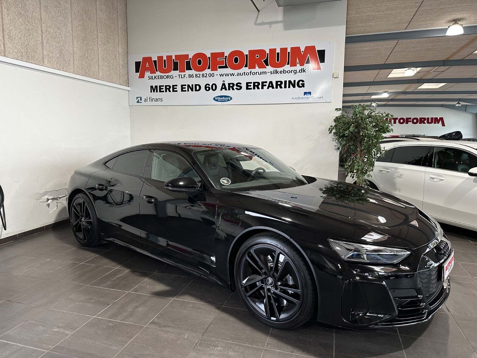 Audi RS e-tron GT quattro