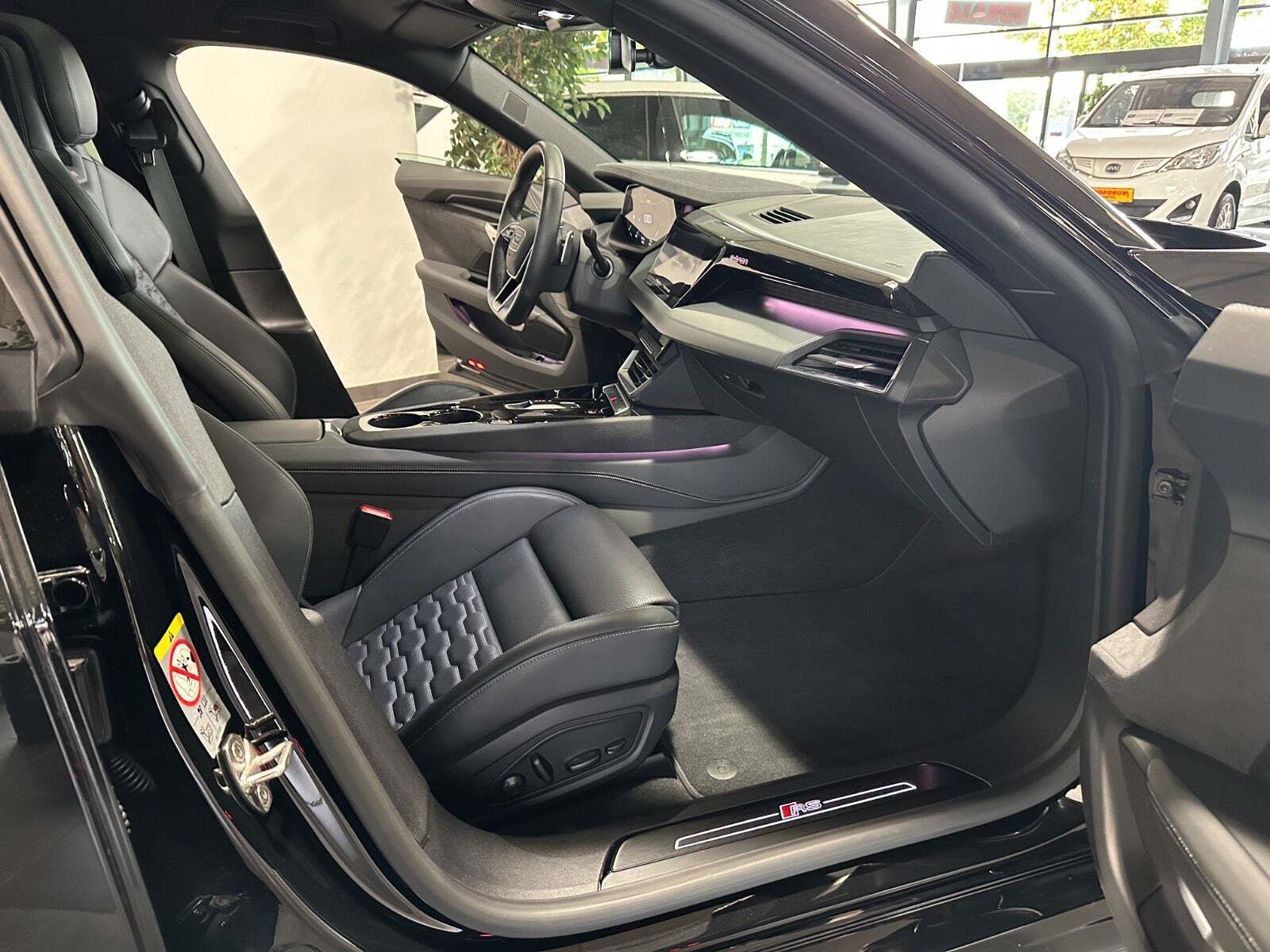 Audi RS e-tron GT quattro